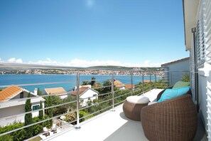 Luxury-Villa, 4 Schlafzimmer, Meerblick | Balkon