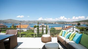 Luksus-villa - 4 soveværelser - havudsigt | Terrasse/gårdhave