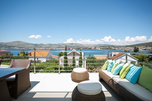Villa Avalon