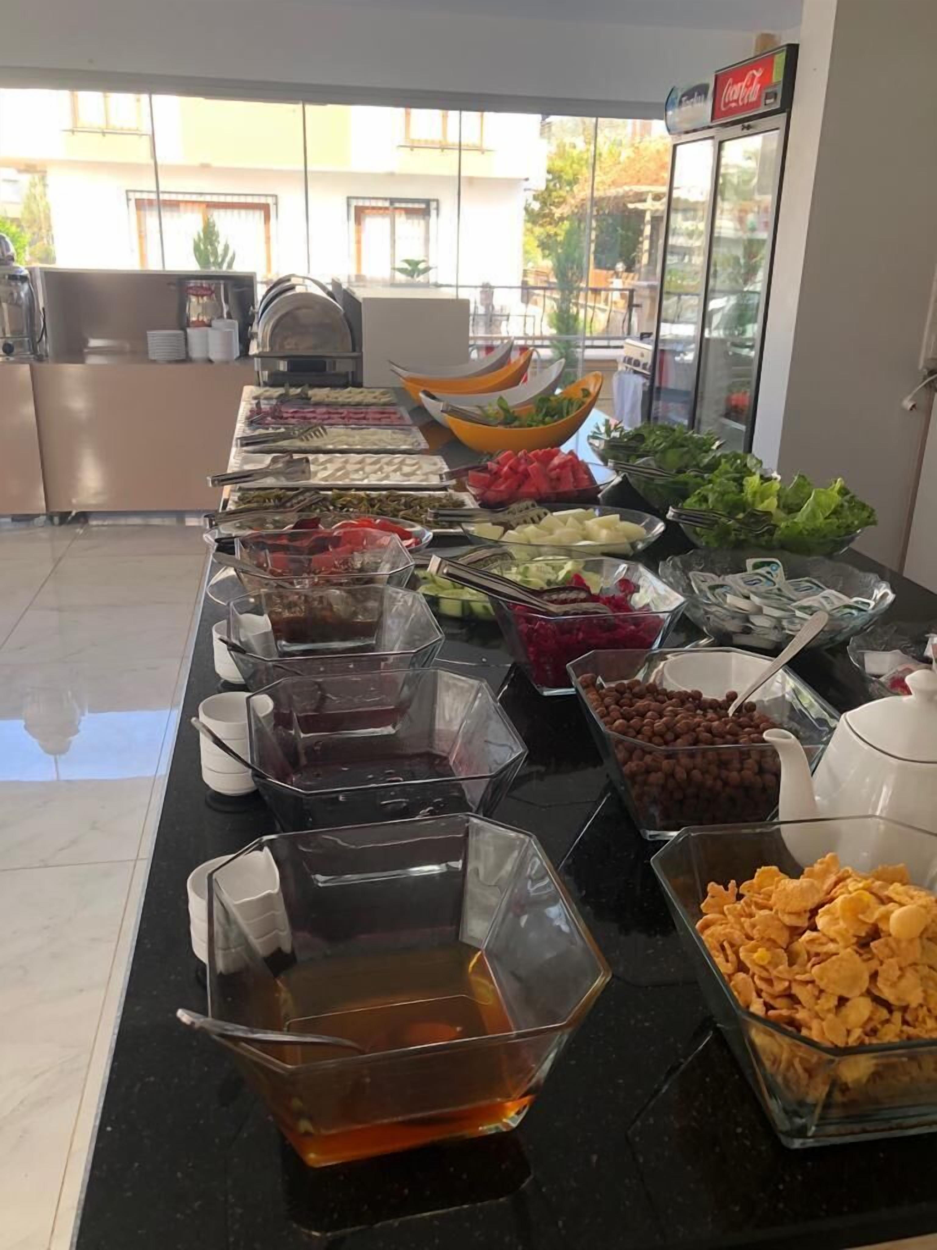 รวมอาหารเช้าแบบบุฟเฟ่ต์ ทุกวัน