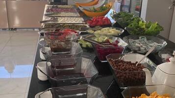 รวมอาหารเช้าแบบบุฟเฟ่ต์ ทุกวัน