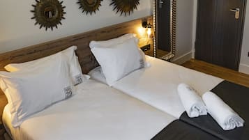 Comfort Twin Room | 1 bedroom, desk, blackout drapes, soundproofing
