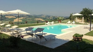 Outdoor pool - Casa Sotto (Fossombrone)