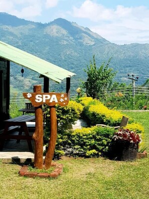 Couples treatment rooms, massages - Feelin' Good Resort (Ella)