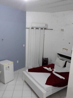 Suite Standar, Bebas Asap Rokok | Brankas, Wi-Fi gratis, dan seprai linen