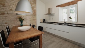 Apartment, 3 Bedrooms | Private kitchen - Casa Sopra (Fossombrone)