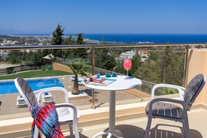 Villa, Meerblick | Balkon