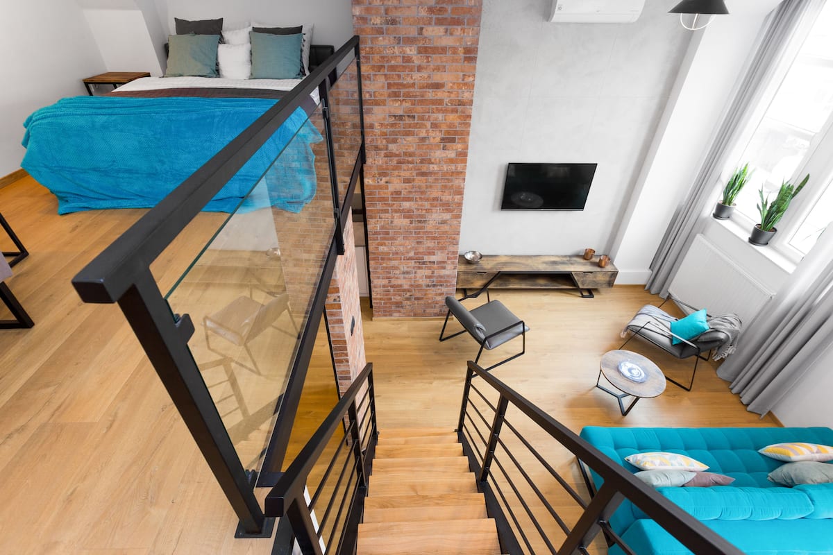 Premium Loft, Multiple Beds, Non Smoking | Living area