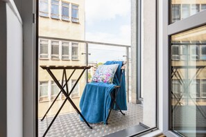 Appartement Deluxe, 1 très grand lit et 1 canapé-lit | Balcon