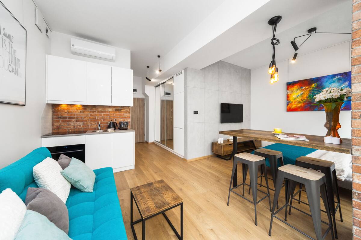 Premium Apartment, 1 King Bed with Sofa bed, Non Smoking | Living area