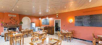 Hôtel Restaurant Le Foirail