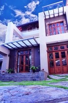 Entrada de la propiedad