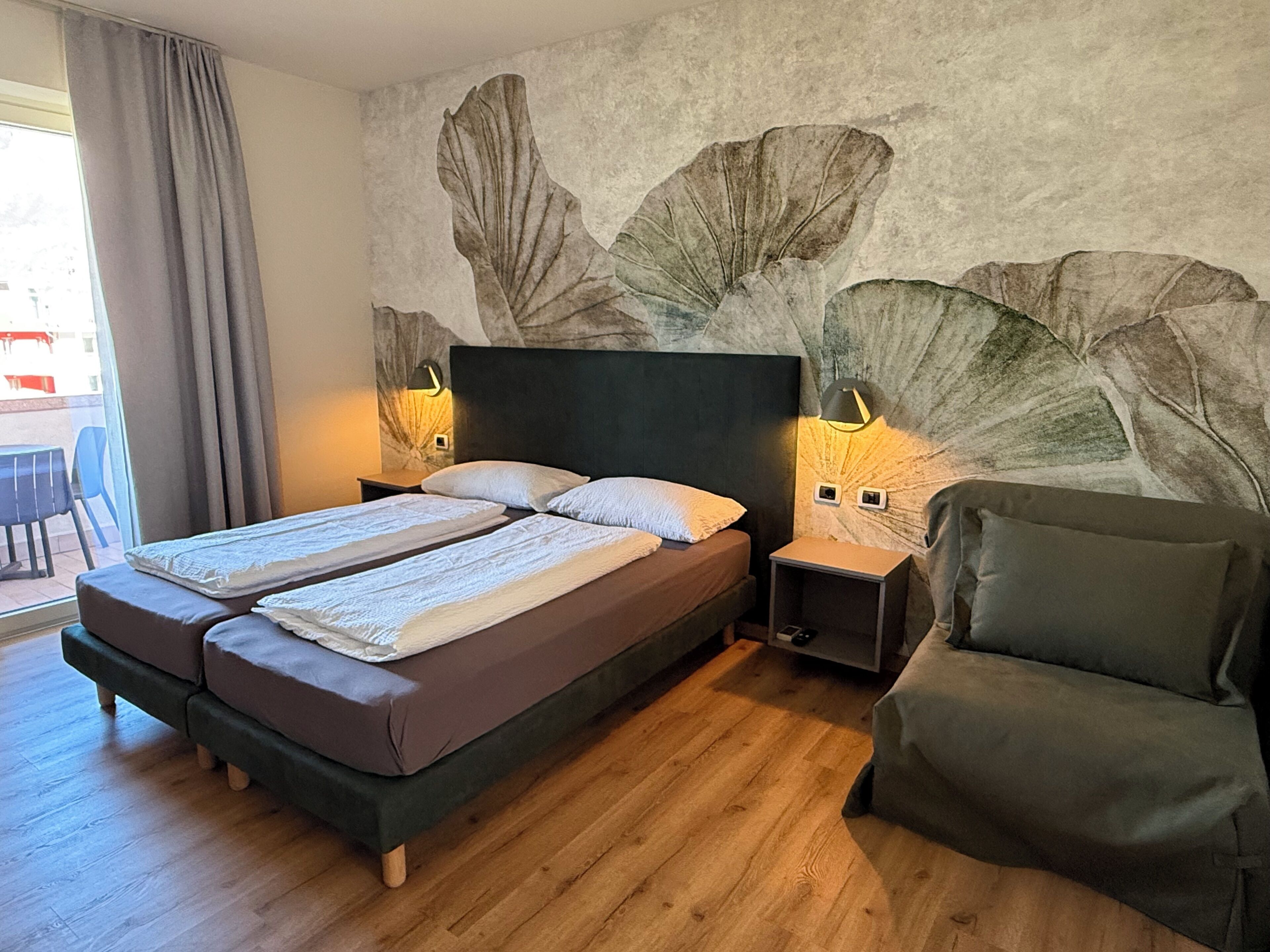Classic Double Room | Down comforters, minibar, in-room safe, desk