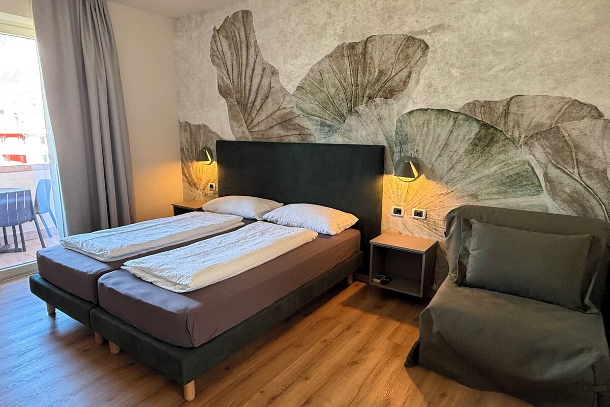 Classic Double Room | Down comforters, minibar, in-room safe, desk