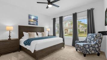 4 slaapkamers, een strijkplank/strijkijzer, wifi, beddengoed