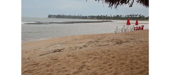 3 - Condominium located 200m from one of the most beautiful beaches on the north coast