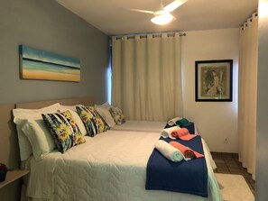 5 bedrooms, desk, iron/ironing board, free WiFi
