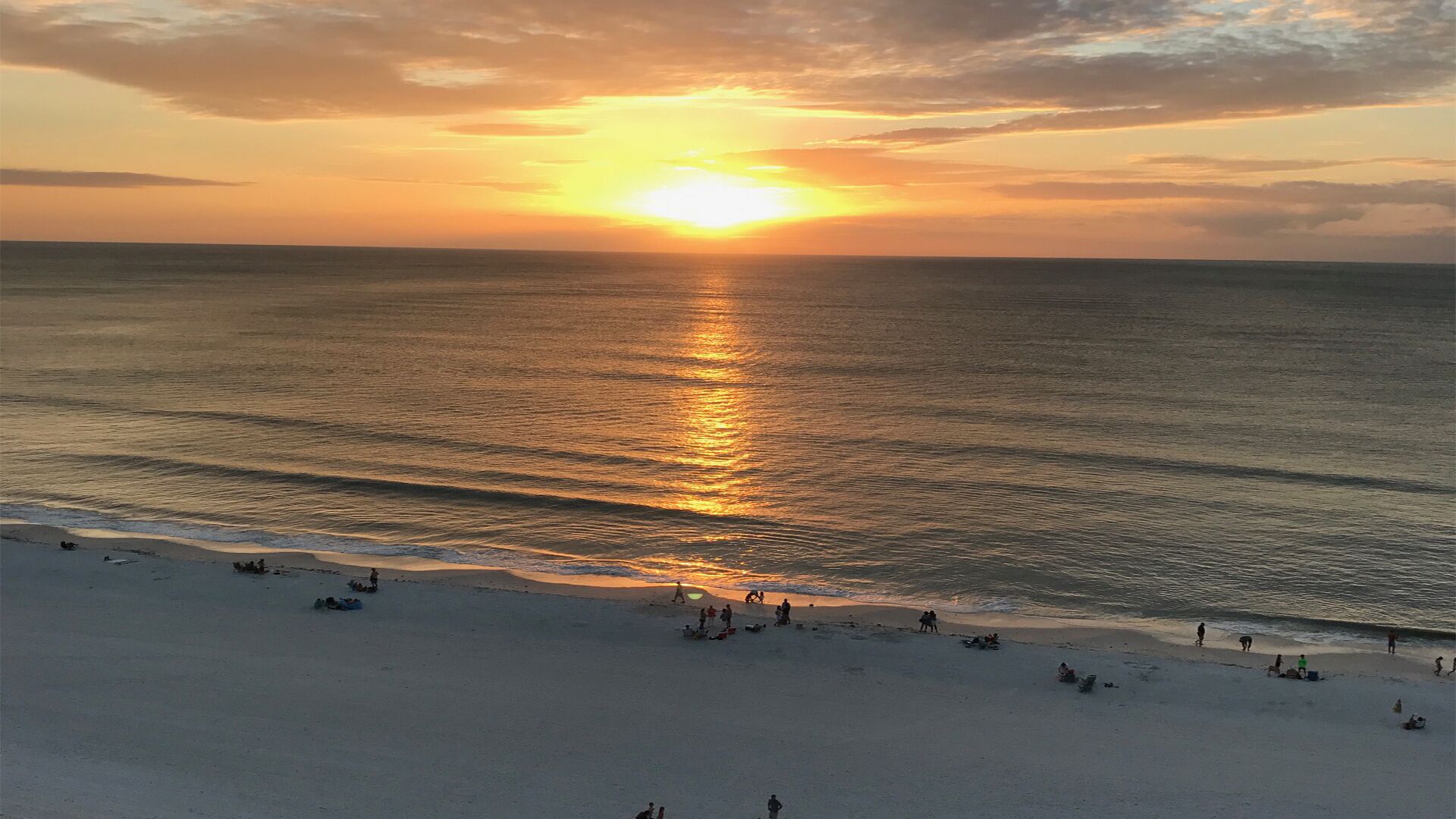Marco Island FL Beautiful Beachfront Condo-Seawinds