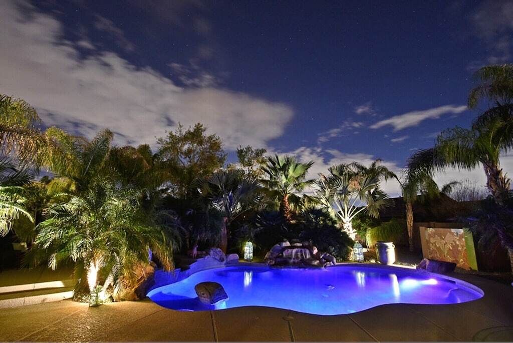 20+ PALM TREES + POOL + SPA + WATERFALL = PRIVATE RETREAT!