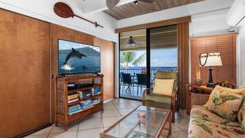 Smart-TV, DVD-Player, Kinderspielzeug, Bücher