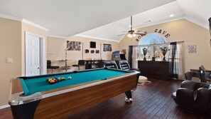 Spielezimmer