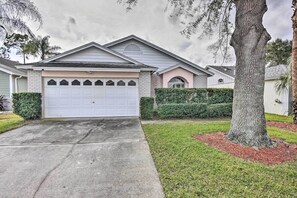 Exterior - 7 Mi to WDW: Indian Ridge Home + Community Perks! (Kissimmee)
