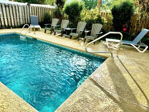 Outdoor pool - Make memories in this spacious home, short walk to the beach and Surfside Pier. (Surfside Beach)