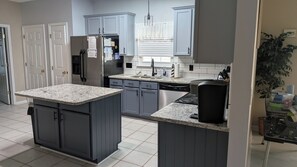 Fridge, microwave, oven, stovetop - Make memories in this spacious home, short walk to the beach and Surfside Pier. (Surfside Beach)