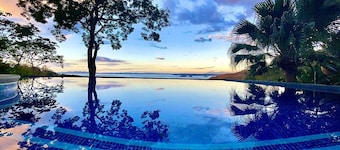 All inclusive Luxury Villa with a Breathtaking Ocean View. Private- full staff.