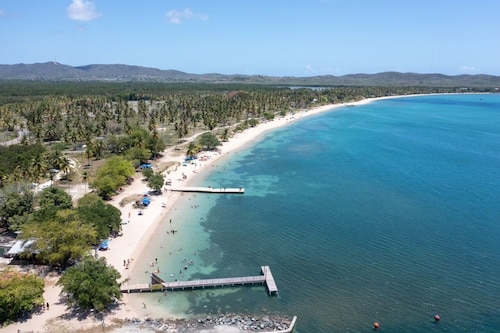 Bahia Serena I B3 your front-row seat to sea breezes, walk to the beach