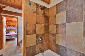 Haartrockner, Handtücher