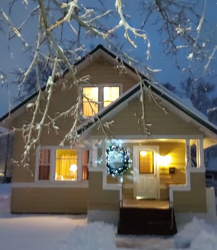 Enjoy the Comforts of Home ~ Ski Granite Peak