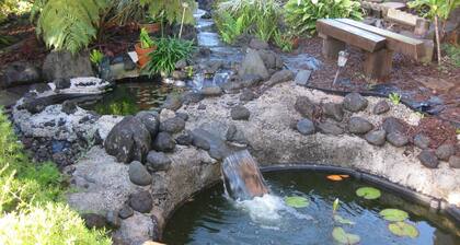 Schöne Gartenhaus, Hamakua Wasserfall Bezirk, 100% Solar
