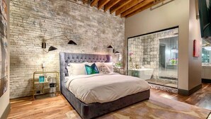 4 dormitorios, tabla de planchar con plancha, wifi gratis y ropa de cama