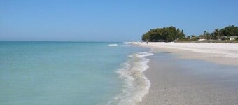 Coastal Cottage On Holmes Beach With Private Heated Pool! 1 Block to beach.