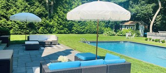 Perfect Family Retreat-Walk 2 Water, Heated SW Pool, Sauna, Gym- New Kitchen!