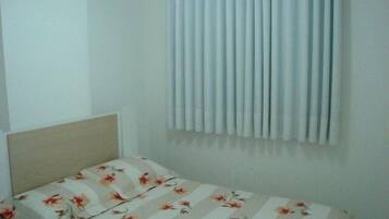 1 quarto, ferros/tábuas de passar roupa, Wi-Fi de cortesia