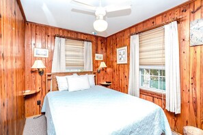 2 Schlafzimmer, Bügeleisen/Bügelbrett, kostenloses WLAN