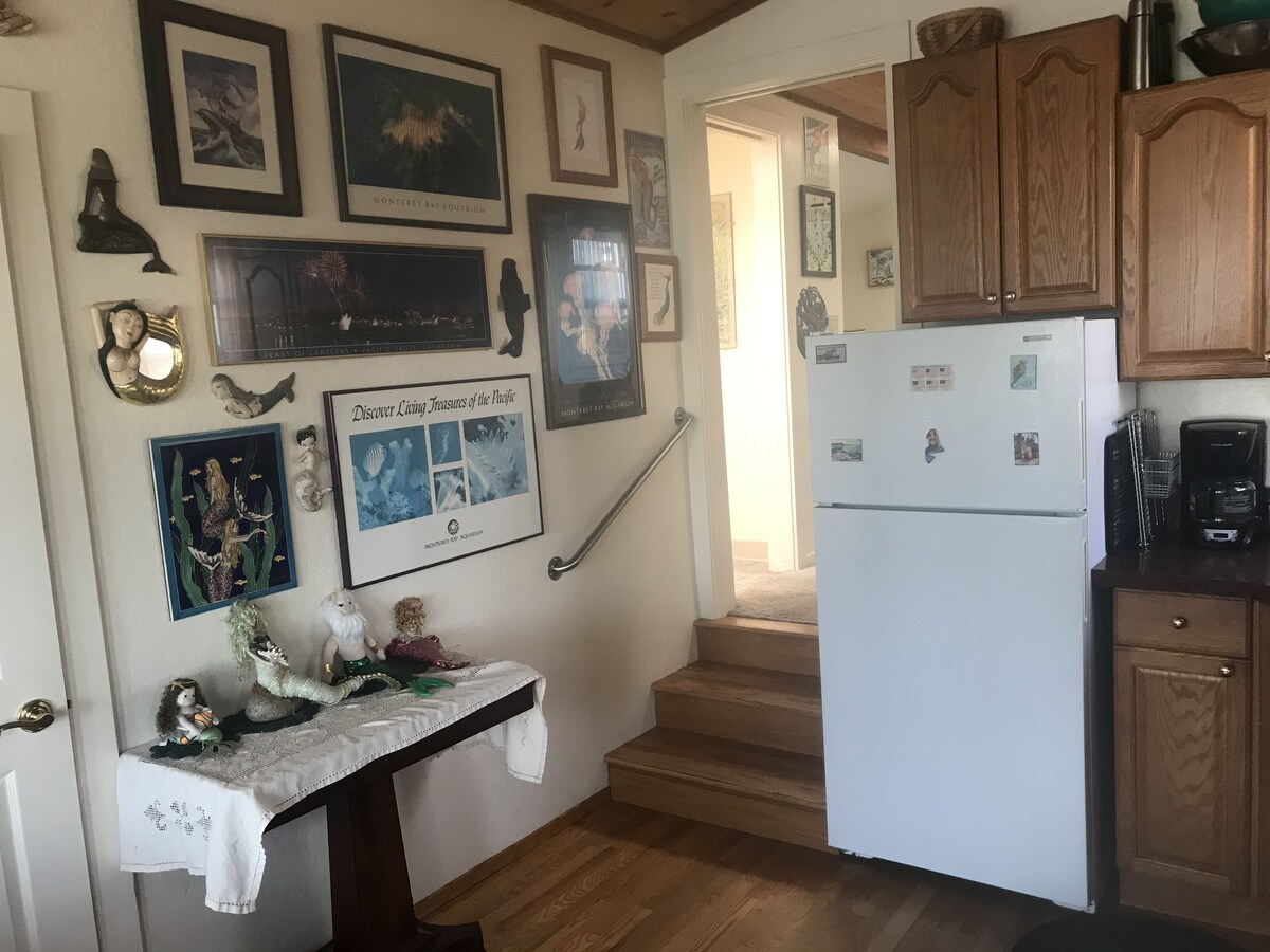 Photo 19 of Mermaid Retreat, PET FRIENDLY, One Week Minimum Stay, Permit #0027