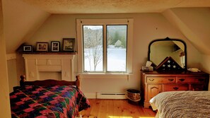 3 soverom, strykejern/-brett, reiseseng for barn og wi-fi (inkludert)