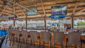 Bar (a l'allotjament)