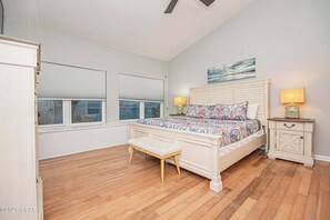 3 bedrooms, iron/ironing board, free WiFi, bed sheets - Last min special, Beautiful Home on Beach front,3Bedroom,3bath, Sunset view (Panama City Beach)