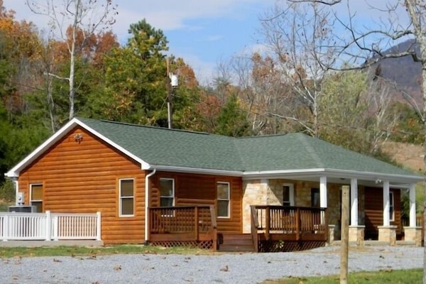 1947 Rock Tavern Retreat
(Kennedy's Peak )