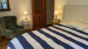 3 Schlafzimmer, Schreibtisch, BĂŒgeleisen/BĂŒgelbrett, Reisekinderbett