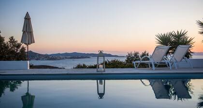 Ocean View house with swimming pool ISLA summer homes