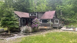Exterior - Creekside Cabin near falls, casino, golf, & more! (East Stroudsburg)
