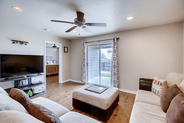 Smart TV, DVD player, toys, video library