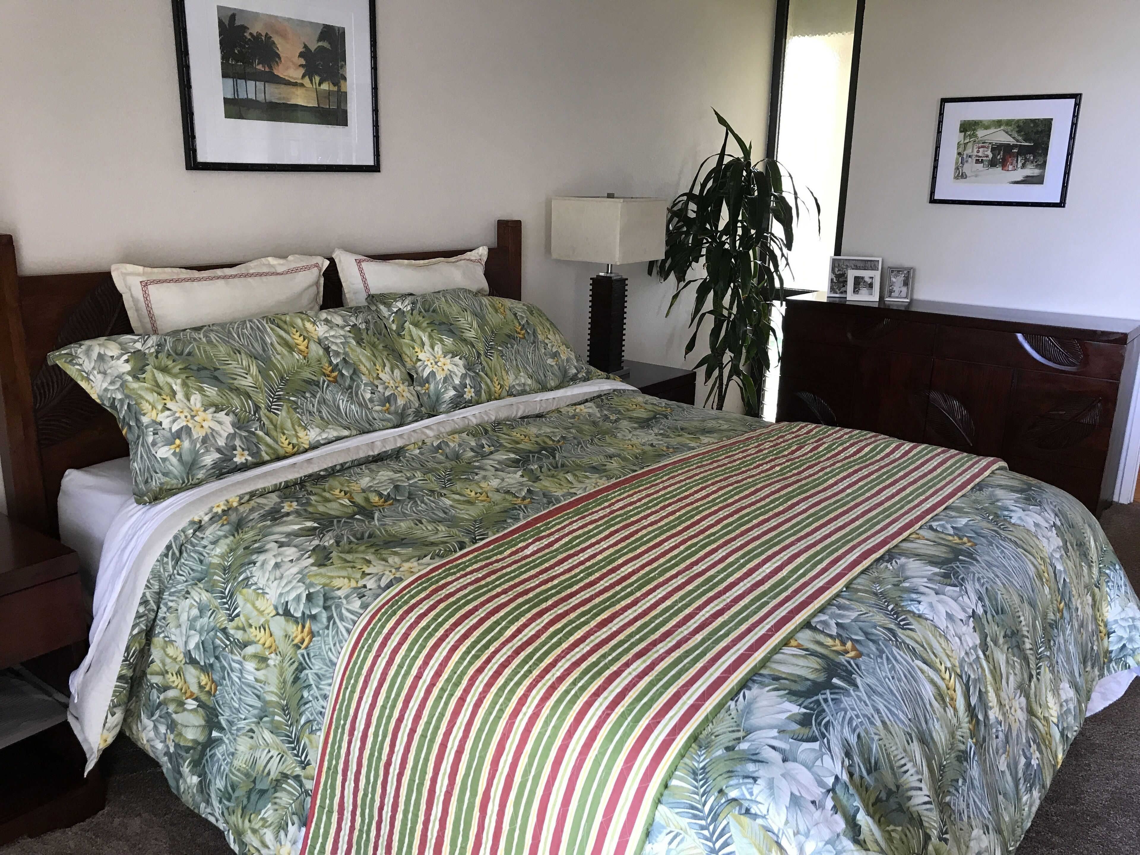 2 bedrooms, iron/ironing board, travel crib, free WiFi