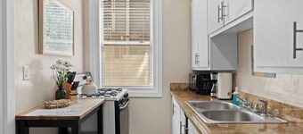 1890s Gem | Prime Midtown Hub | Walk to Everything