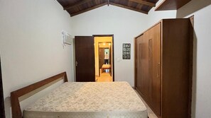 3 bedrooms, free WiFi, wheelchair access